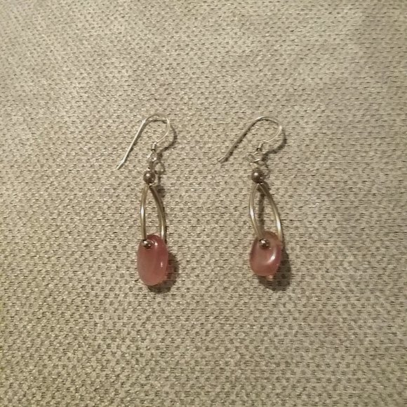 Sweet little dangles - Picture 1 of 1